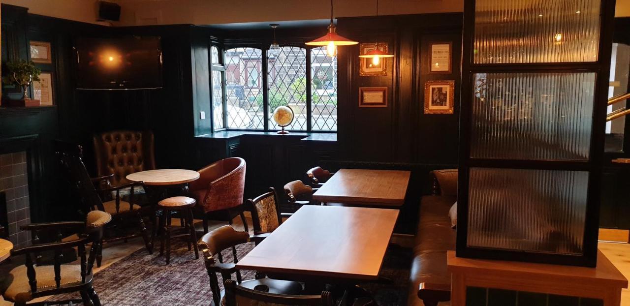 The Red Lion Hawkshaw Hotell Bury  Eksteriør bilde