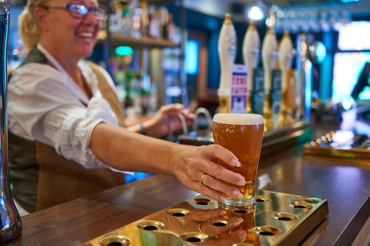 The Red Lion Hawkshaw Hotell Bury  Eksteriør bilde